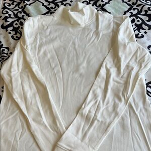 Lands End Classic Cream Turtleneck Long-Sleeve. NWT